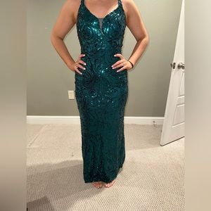 Size 1 green sequin dress